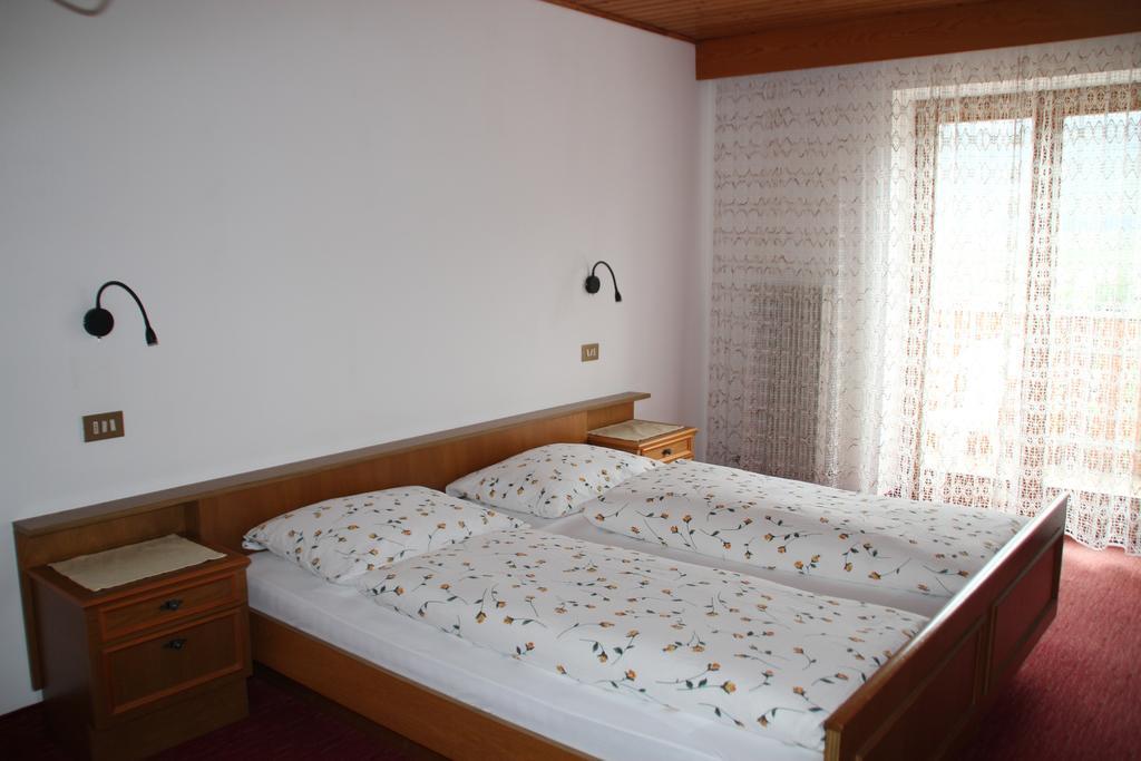 Pension Obergrundgut Goldrain Exterior foto